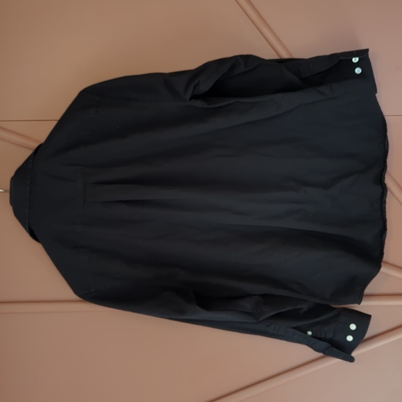 3/$20 - Devon & Jones - S - Black Button Down Shirt - Picture 5 of 6